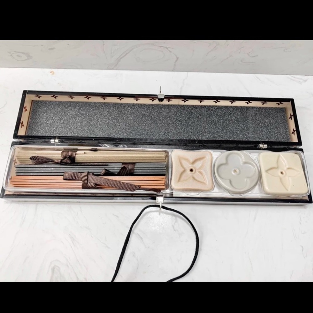 LOUIS VUITTON NEW IN BOX INCENSE SET - Picture 5 of 15